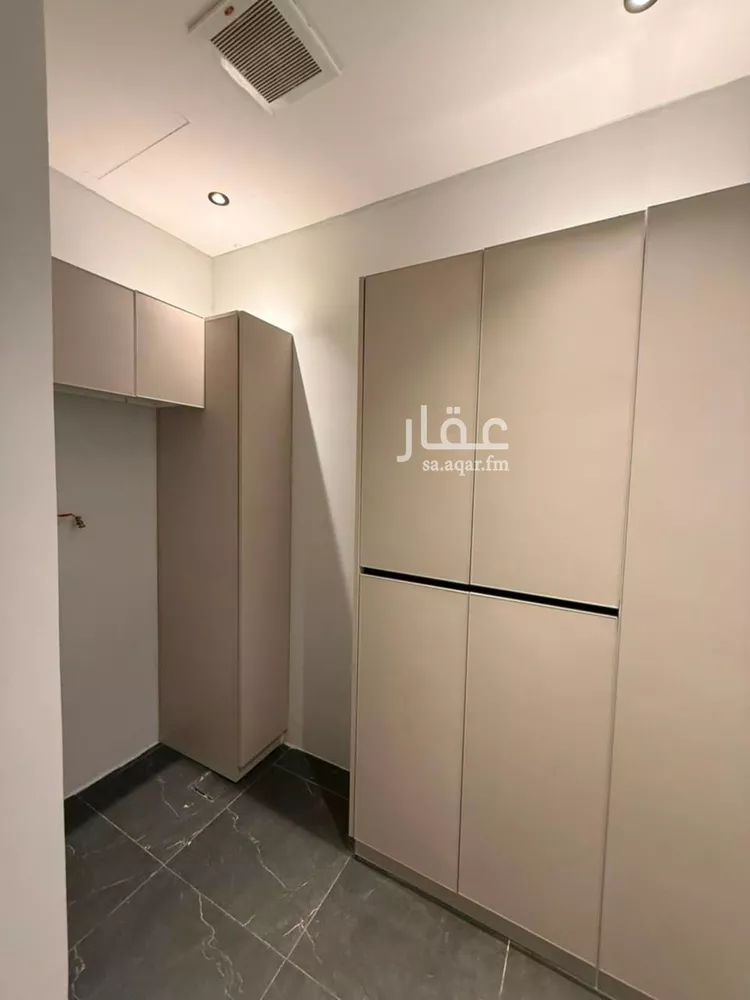 Floor for Rent in Riyadh Ghirnatah صورة 2
