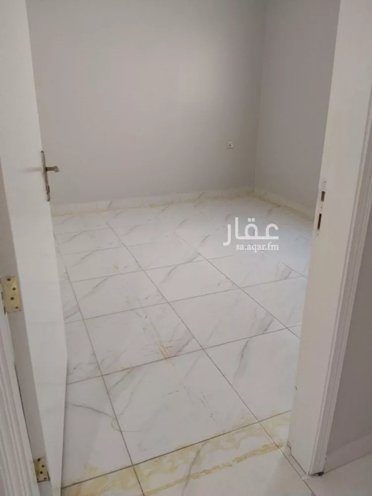 شقة للإيجار في شارع مقدام, حي اليرموك, مدينة الرياض, منطقة الرياض صورة 3