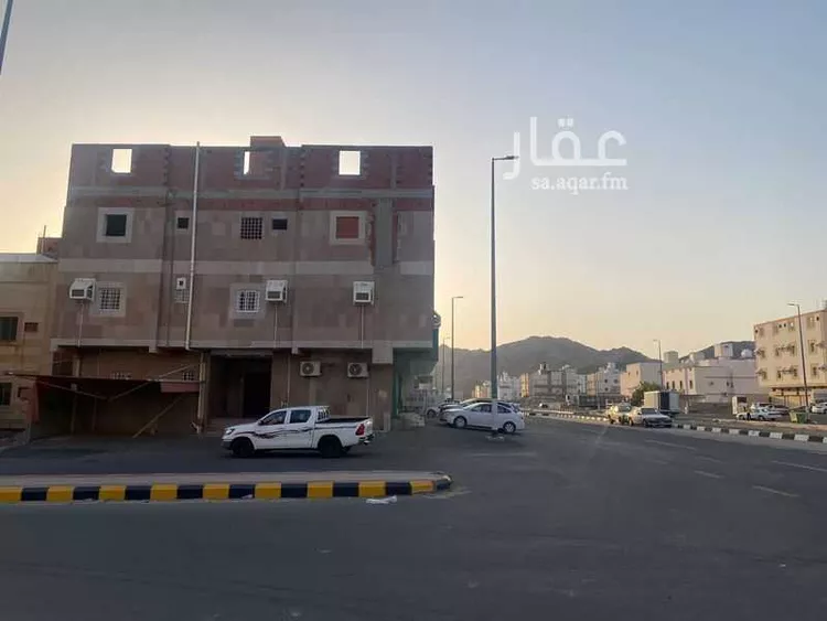 عمارة للبيع في شارع محمد بن ابي بكر الصديق, حي العسيلة, مدينة مكه المكرمه, منطقة مكة المكرمة صورة 2