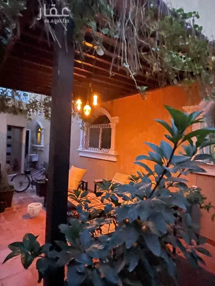 فيلا للبيع في شارع الغنامية, حي الربيع, مدينة الرياض, منطقة الرياض صورة 2