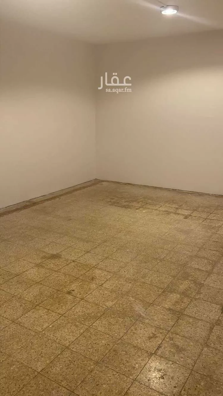 شقة للإيجار في شارع الأمير مساعد بن عبدالرحمن بن فيصل, حي العريجاء الغربي, مدينة الرياض, منطقة الرياض صورة 3