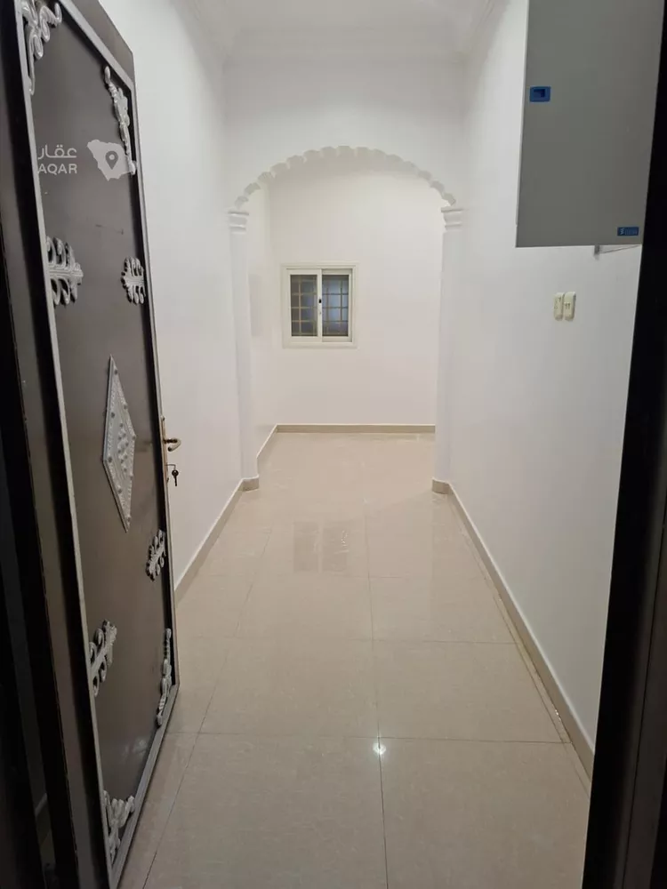 شقة للإيجار في شارع عباد الناجي, حي الشرف, مدينة خميس مشيط, منطقة عسير 7