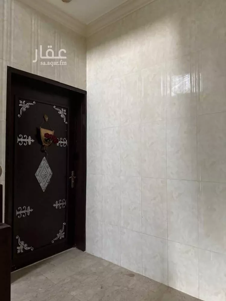 عمارة للإيجار في شارع ابن التاج, حي النسيم, مدينة خميس مشيط, منطقة عسير صورة 3