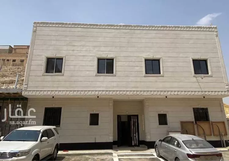 عمارة للبيع في شارع جبل خارج, حي اليمامة, مدينة الرياض, منطقة الرياض صورة 2