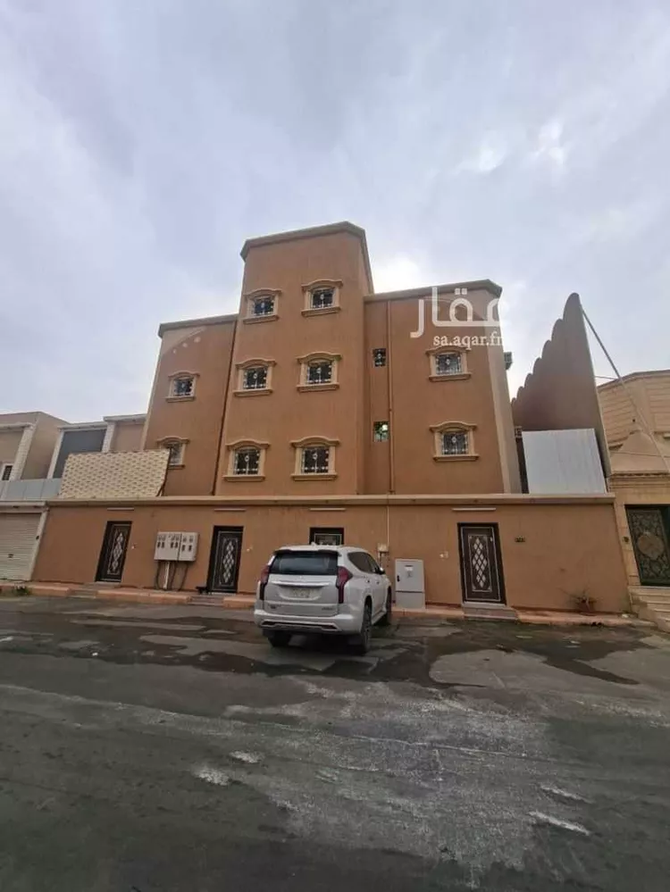 عمارة للإيجار في شارع عباد الناجي, حي الشرف, مدينة خميس مشيط, منطقة عسير صورة 2