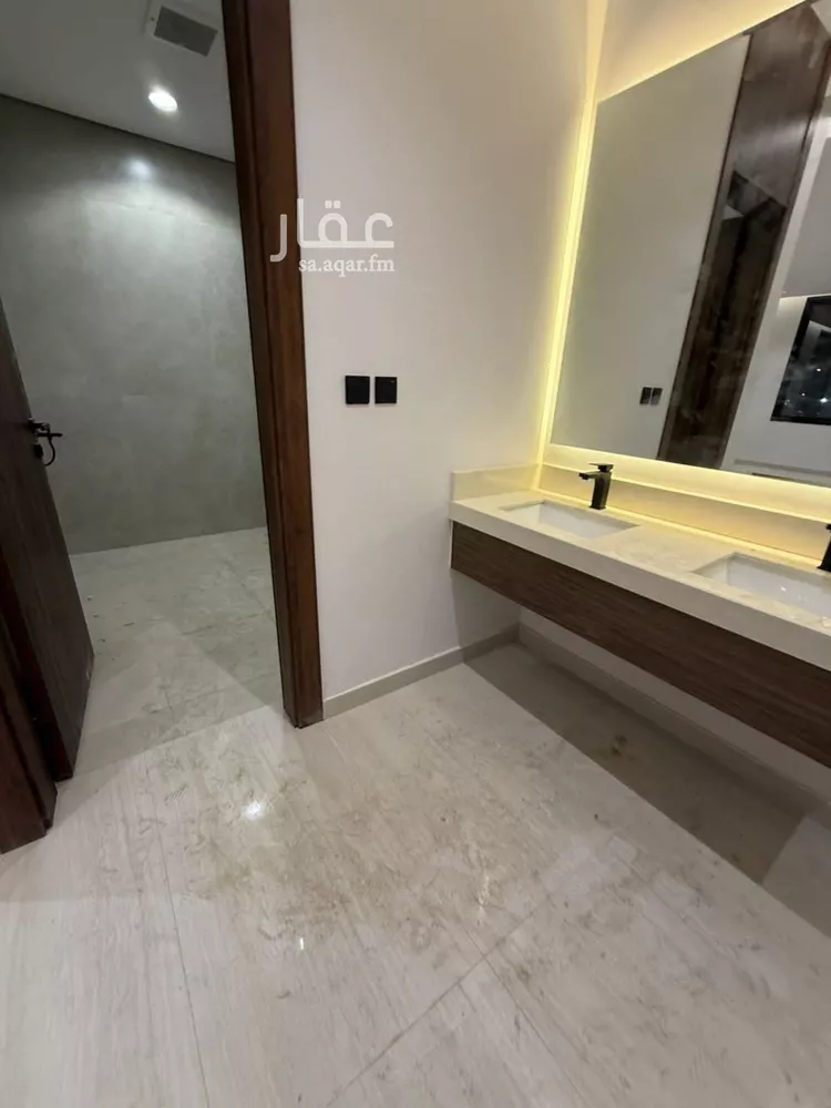 شقة للبيع في شارع المطر, حي الحزم, مدينة الرياض, منطقة الرياض صورة 3