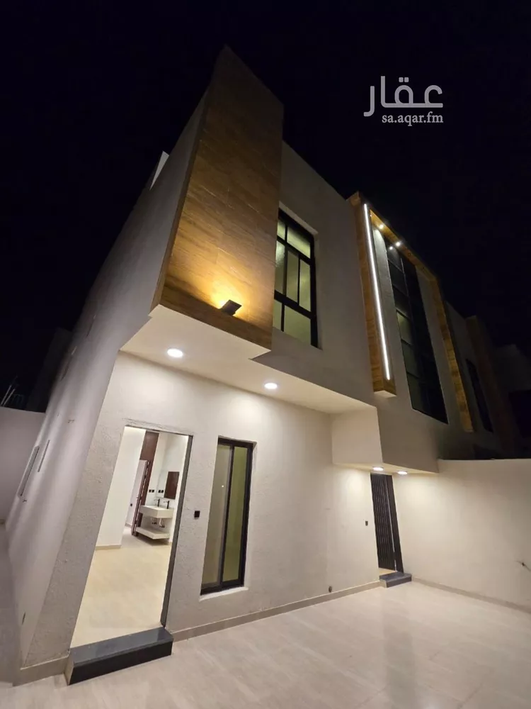 دور للبيع في شارع الاشتر النخعي, حي الرحمانية, مدينة جدة, منطقة مكة المكرمة