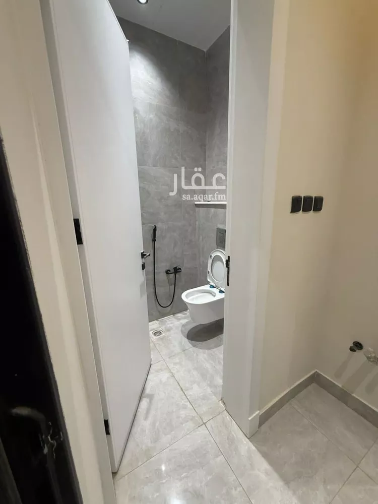 فيلا للبيع في شارع علاء الدين القرشي, حي العوالي, مدينة الرياض, منطقة الرياض صورة 5