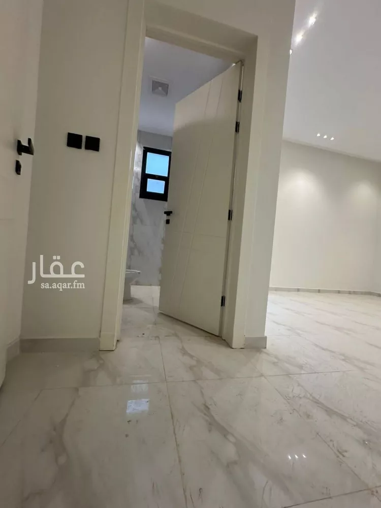 شقة للبيع في شارع وادي مية, حي بدر, مدينة الرياض, منطقة الرياض صورة 2