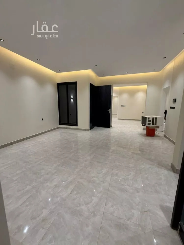 فيلا للبيع في شارع علاء الدين القرشي, حي العوالي, مدينة الرياض, منطقة الرياض صورة 5