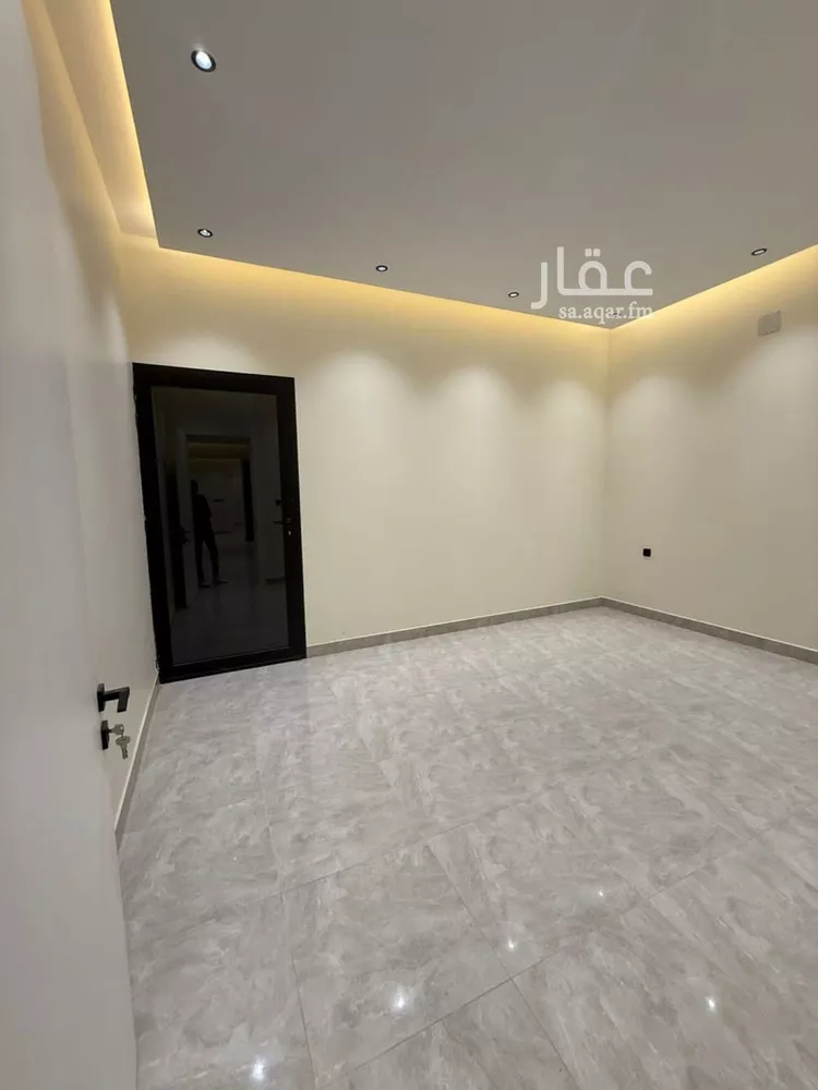 فيلا للبيع في شارع علاء الدين القرشي, حي العوالي, مدينة الرياض, منطقة الرياض صورة 4