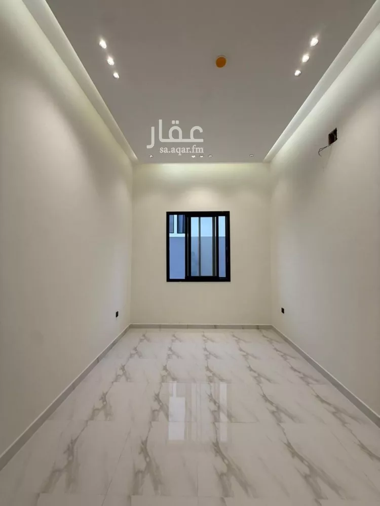 شقة للبيع في شارع الإمام مالك, حي بدر, مدينة الرياض, منطقة الرياض صورة 3