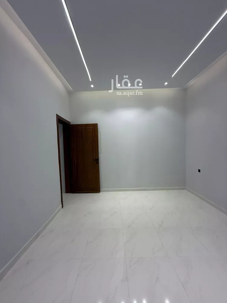 شقة للبيع في شارع إدريس بن مرير, حي عكاظ, مدينة الرياض, منطقة الرياض صورة 5