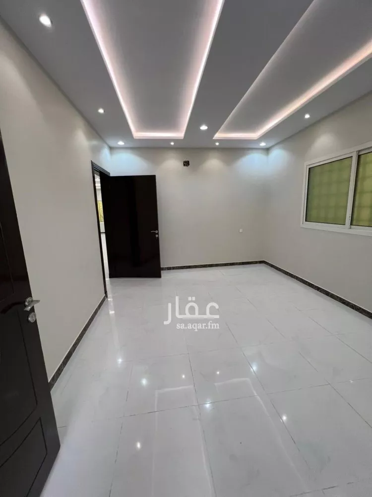 Villa for Sale in Riyadh Tuwaiq 12
