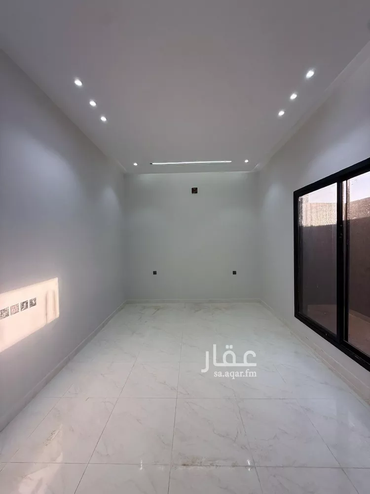 شقة للبيع في شارع إدريس بن مرير, حي عكاظ, مدينة الرياض, منطقة الرياض صورة 4