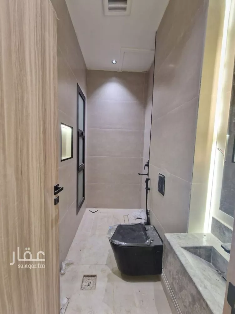 شقة للبيع في شارع الأمام مسلم, حي بدر, مدينة الرياض, منطقة الرياض صورة 4