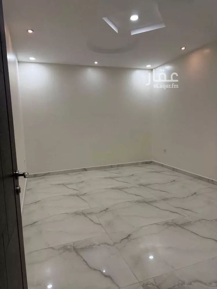 دور للإيجار في شارع رقم 378, حي النرجس, مدينة الرياض, منطقة الرياض صورة 5