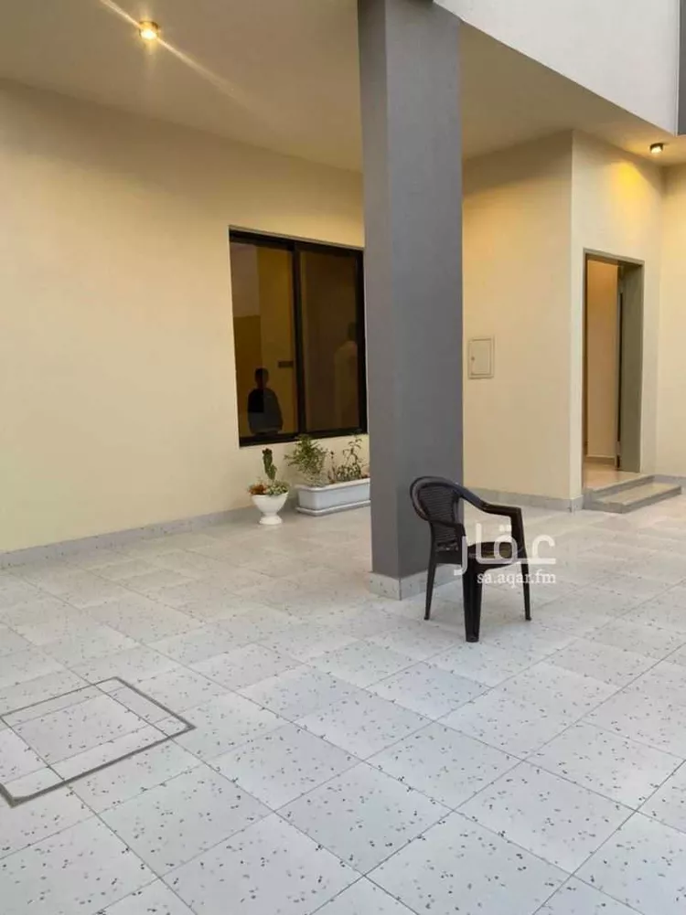 فيلا للإيجار في شارع رقم 386, حي النرجس, مدينة الرياض, منطقة الرياض صورة 2