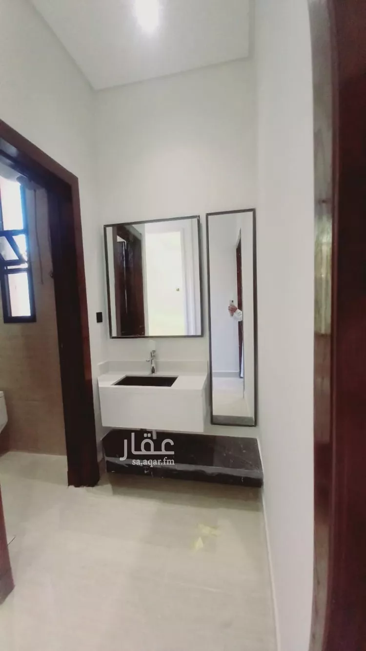دور للبيع في شارع عبدالرحمن بن عبدالقاري, حي طويق, مدينة الرياض, منطقة الرياض صورة 5