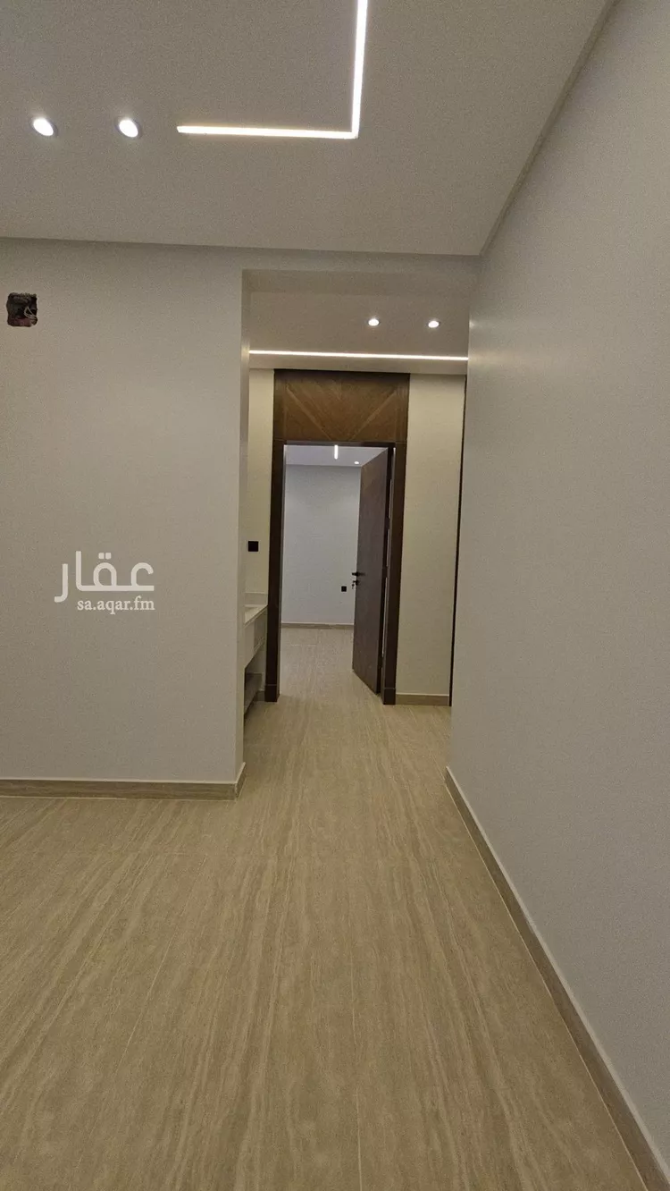 دور للبيع في شارع عبدالواحد السلمي, حي طويق, مدينة الرياض, منطقة الرياض صورة 4