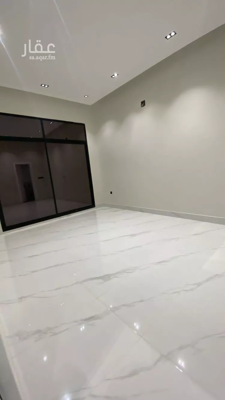 دور للبيع في شارع الشيخ محمد بن جبير , حي العوالي, مدينة الرياض, منطقة الرياض صورة 3