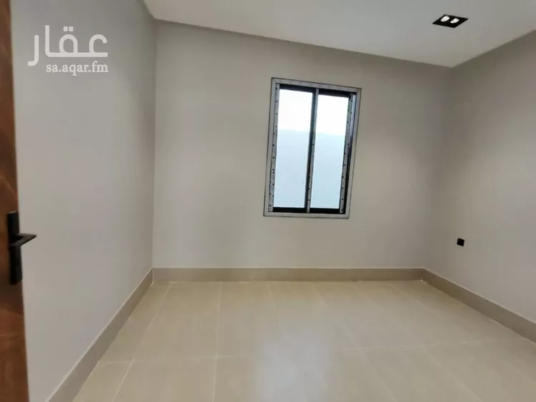 فيلا للبيع في شارع حسين الأبريقي, حي عكاظ, مدينة الرياض, منطقة الرياض صورة 3