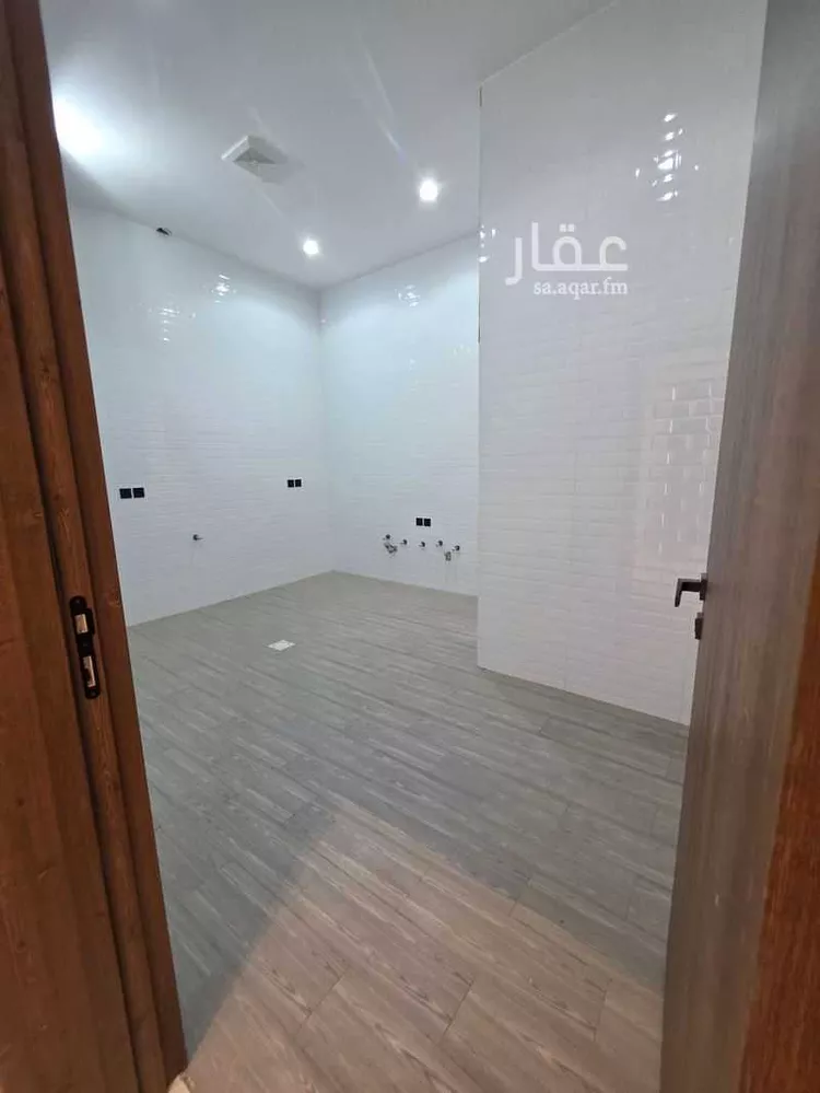 دور للبيع في شارع إبراهيم النبراوي, حي الحزم, مدينة الرياض, منطقة الرياض صورة 3