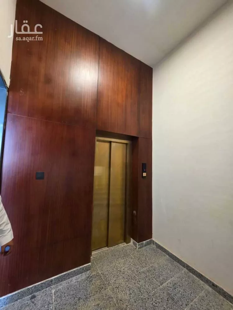 Floor for Sale in Riyadh Tuwaiq 7