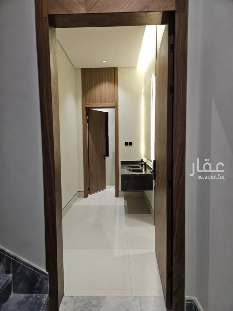 دور للبيع في شارع الحر الثقفي, حي العريجاء الغربي, مدينة الرياض, منطقة الرياض صورة 5