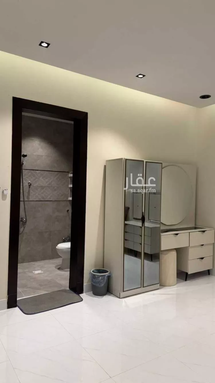 Floor for Sale in Riyadh Okaz