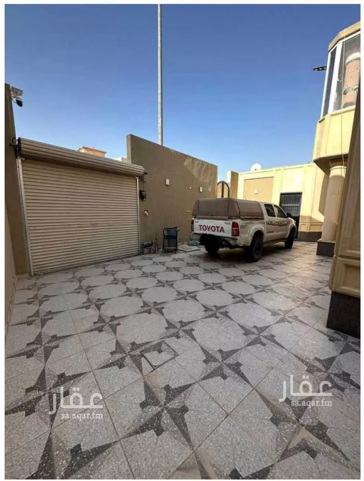 فيلا للبيع في شارع الرائد, حي العزيزية, مدينة الرياض, منطقة الرياض صورة 2