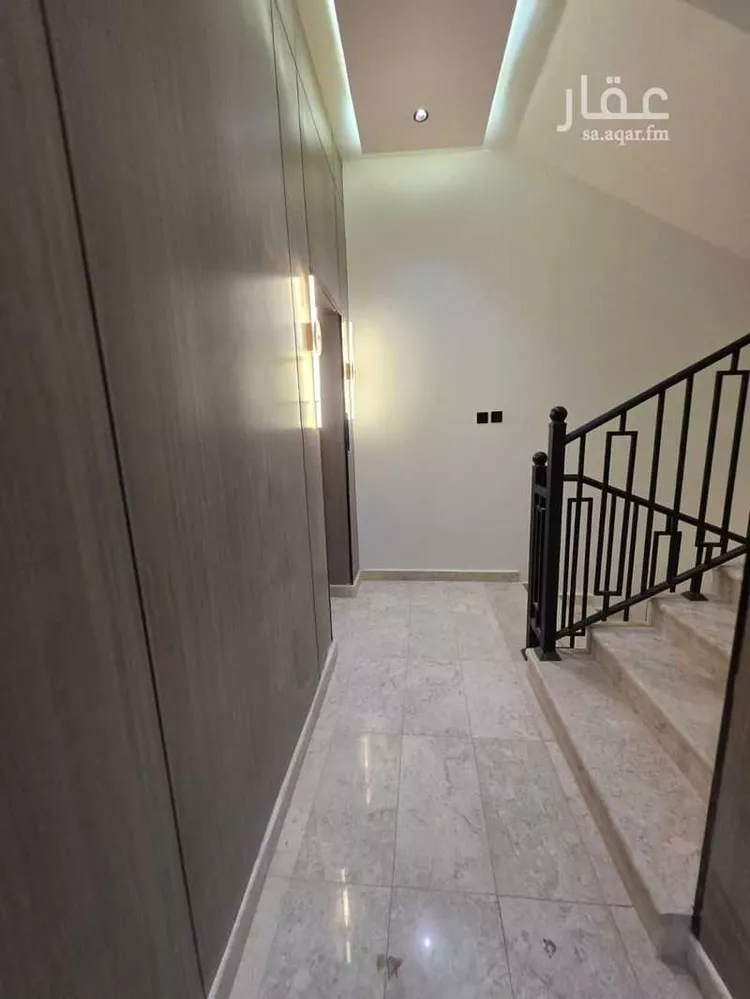 Floor for Sale in Riyadh Tuwaiq