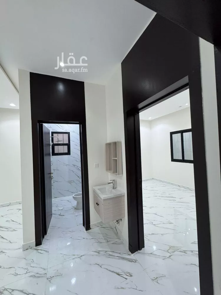 فيلا للبيع في شارع يحيى بن أبي المعالي, حي العريجاء الغربي, مدينة الرياض, منطقة الرياض صورة 3