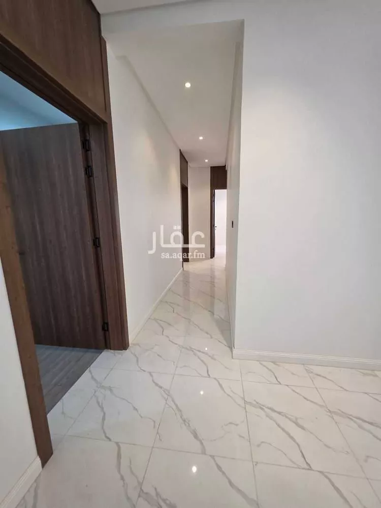 دور للبيع في شارع إبراهيم النبراوي, حي الحزم, مدينة الرياض, منطقة الرياض صورة 5