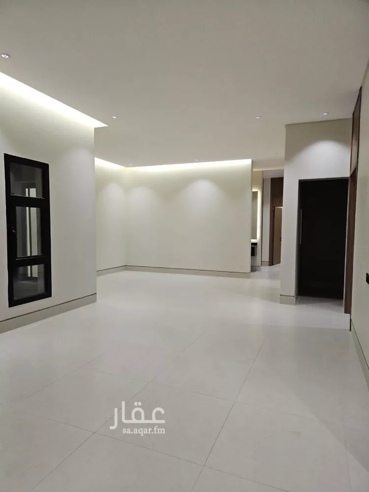 دور للبيع في شارع الحر الثقفي, حي العريجاء الغربي, مدينة الرياض, منطقة الرياض صورة 2