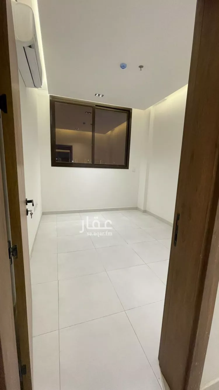 شقة للإيجار في شارع النعمان بن بشير, حي الحزم, مدينة الرياض, منطقة الرياض صورة 5