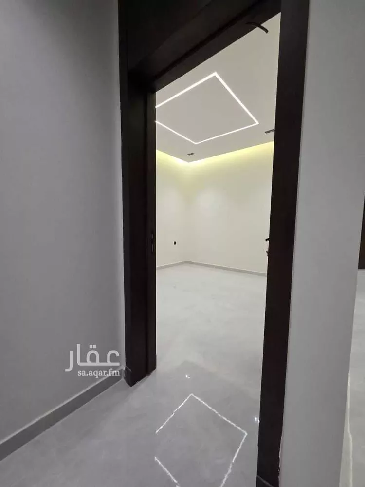 Floor for Sale in Riyadh Tuwaiq صورة 3
