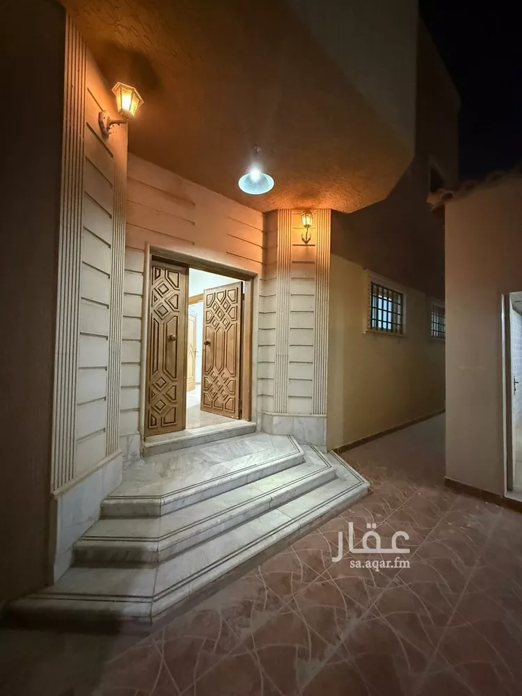 فيلا للبيع في شارع إبراهيم الوزان, حي ظهرة البديعة, مدينة الرياض, منطقة الرياض صورة 3
