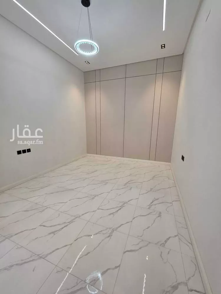 Floor for Sale in Riyadh Al Hazm
