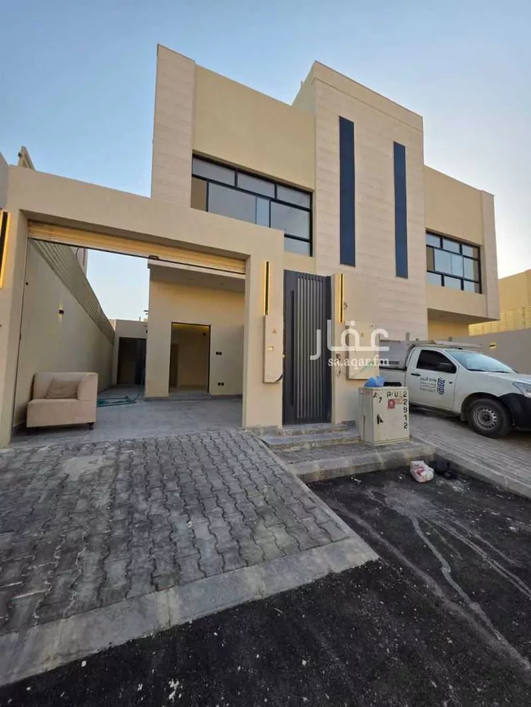 Floor for Sale in Riyadh Tuwaiq