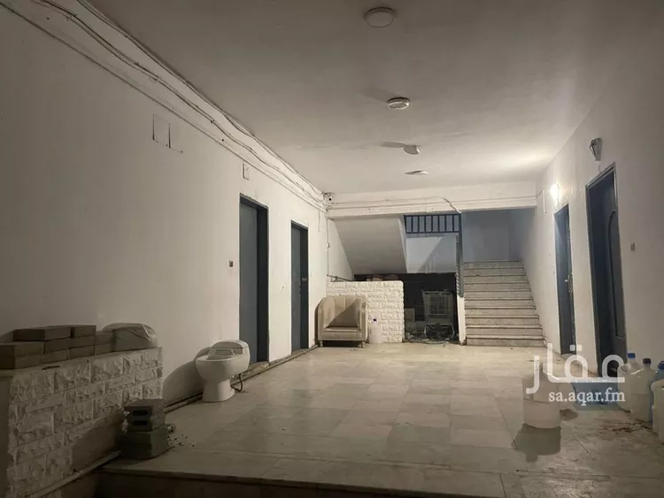 عمارة للبيع في شارع الفيروز أبادي, حي الشميسي, مدينة الرياض, منطقة الرياض صورة 4