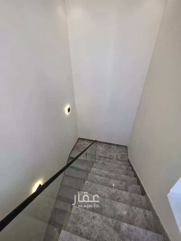 Villa for Sale in Riyadh Shubra 13