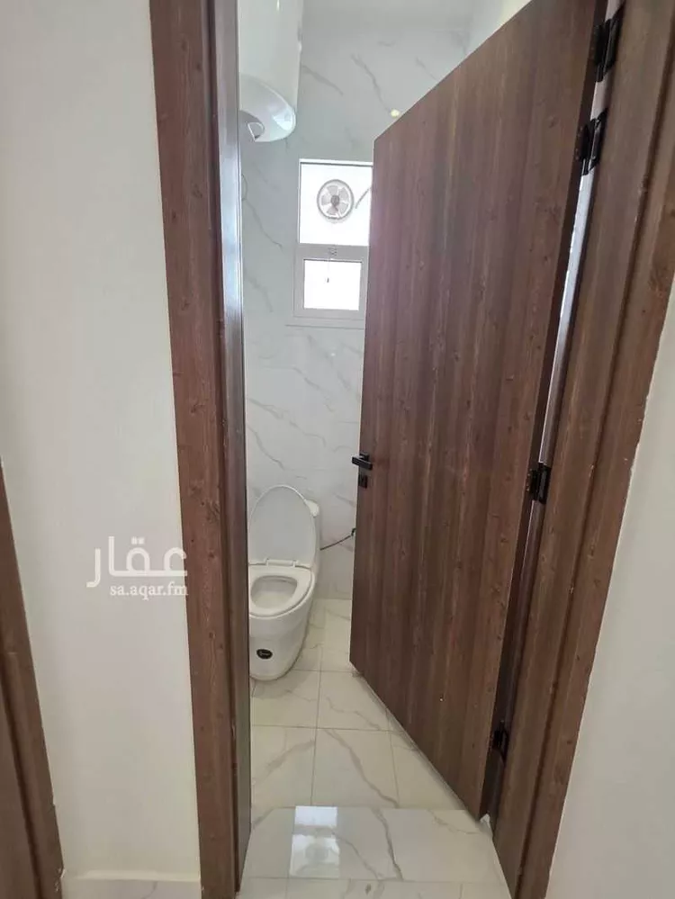 Floor for Sale in Riyadh Al Hazm 14