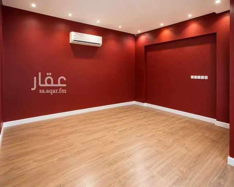 فيلا للبيع في شارع إبراهيم السوهائي, حي بدر, مدينة الرياض, منطقة الرياض صورة 4