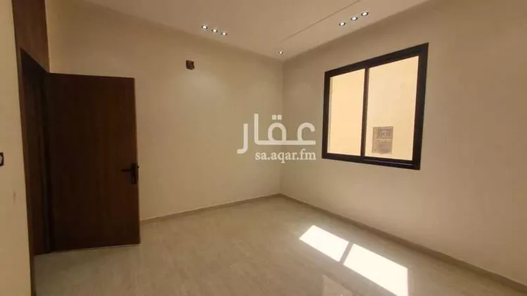 دور للبيع في شارع المرصد, حي الحزم, مدينة الرياض, منطقة الرياض 6