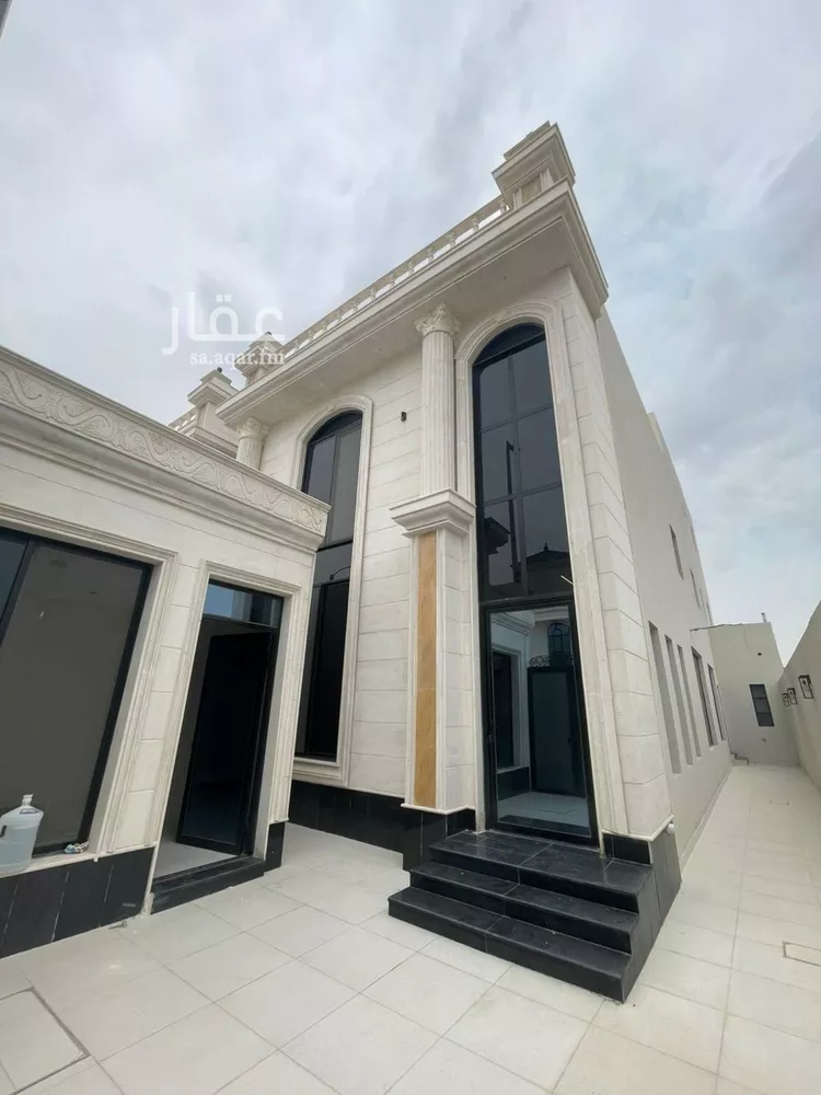 فيلا للبيع في شارع القيصومه, حي الصواري, مدينة الخبر, المنطقة الشرقية