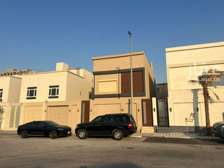 فيلا للبيع في شارع الاثير, حي البحيرة, مدينة الخبر, المنطقة الشرقية