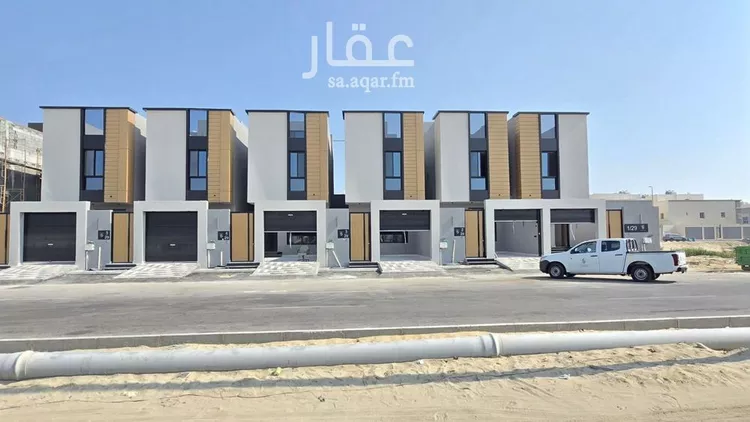 فيلا للبيع في شارع الحكمة, حي العقيق, مدينة الخبر, المنطقة الشرقية