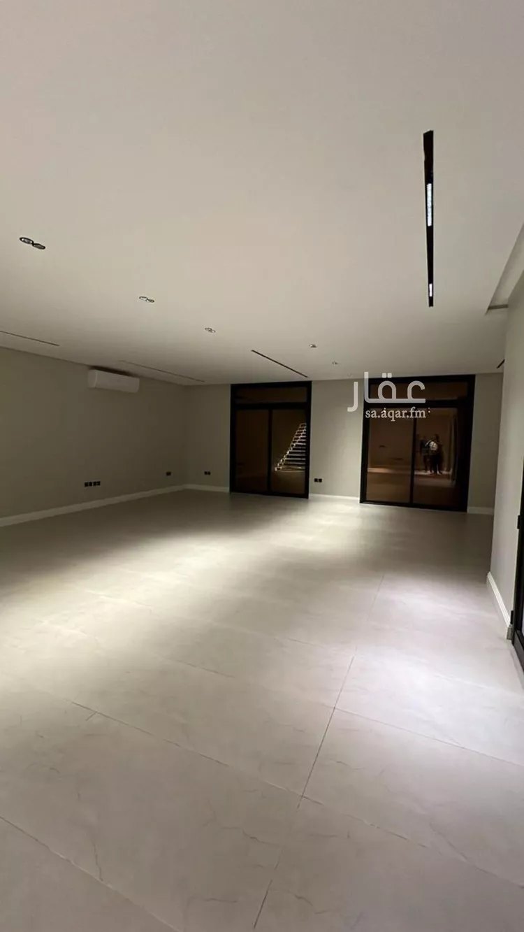 فيلا للإيجار في شارع اسماء بنت مالك, حي العارض, مدينة الرياض, منطقة الرياض صورة 3