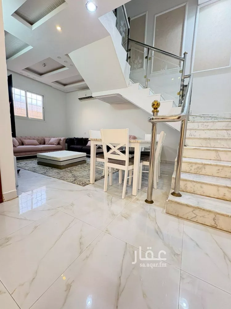 فيلا للبيع في شارع رقم 181, حي ظهرة لبن, مدينة الرياض, منطقة الرياض صورة 2